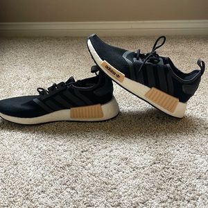 Womens Adidas NMD’s